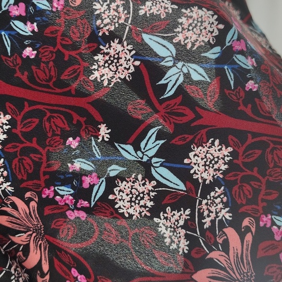 Gibson Latimer Pullover Babydoll Blouse Half Button Floral Print Size Large - Picture 8 of 10